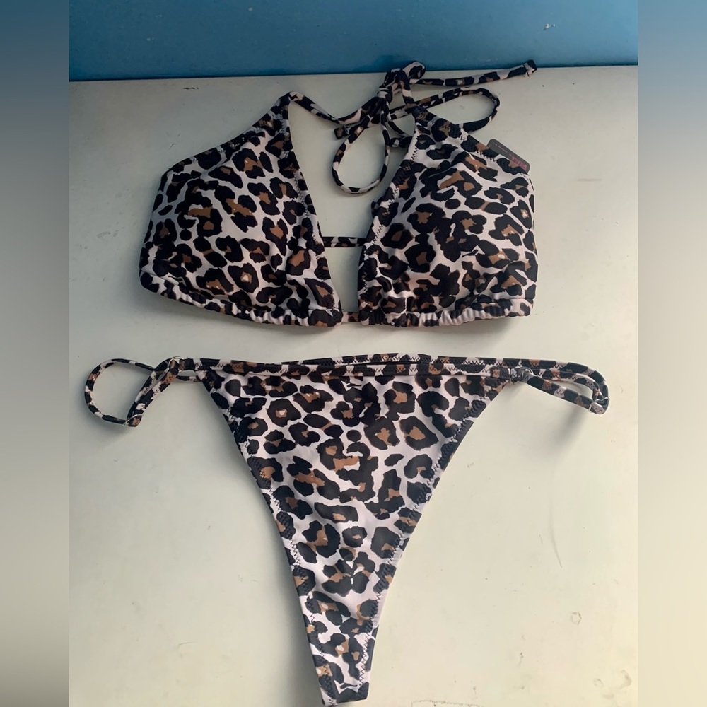 Shekini NWT Leopard Print String Bikini Size L